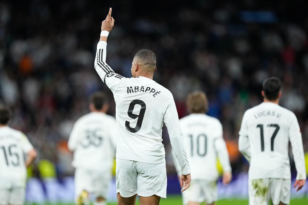 在世界足坛 在世界足坛